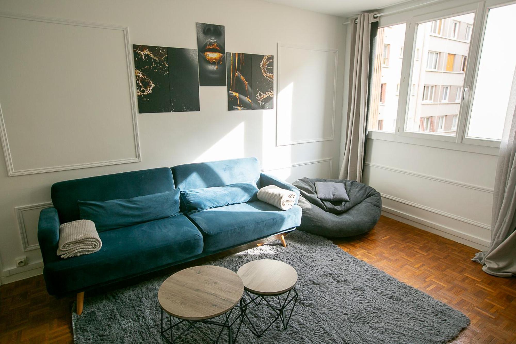 Luxury Batignole * Parijs