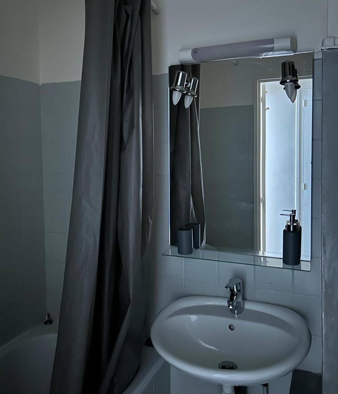 Luxury Batignole Appartement Parijs